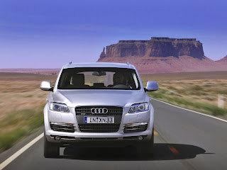 audi q7 photos and wallpapers