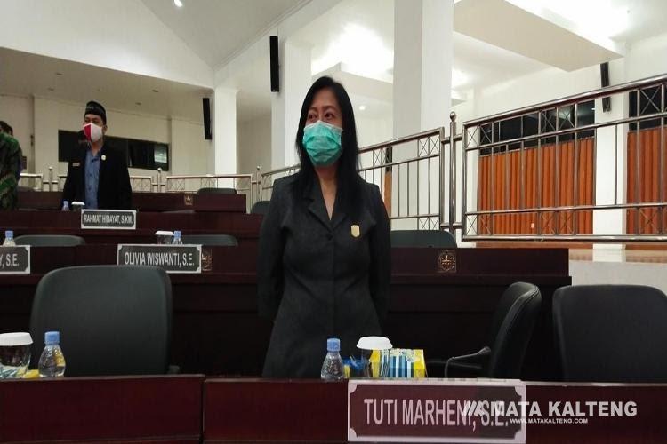 Tuti Marheni Ajak Generasi Muda Kembangkan Diri Melalui Kemajuan Teknologi