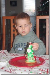 Christmas Gifts & Play Day Craft 033