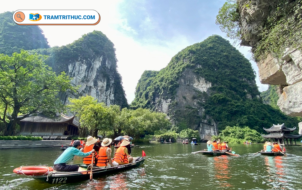 Tràng An - Địa điểm lý tưởng du xuân đầu năm