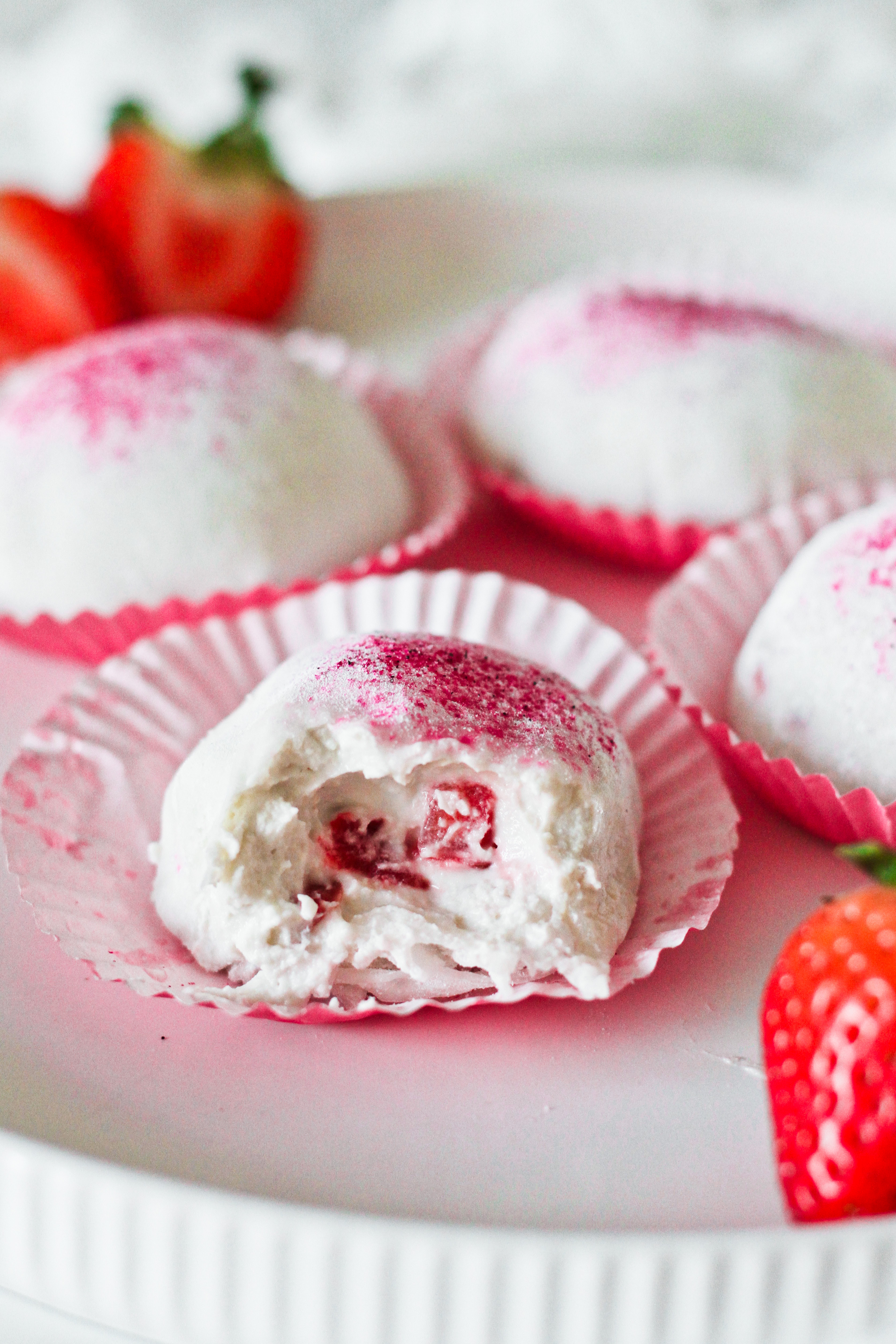 The DIY Mochi Ice Cream Kit Make Your Own Japanese Ice Cream Balls Sweet  Chewy On The Outside And Cold And Creamy On The Inside Great Homemade Ice  Cream Treat For Kids