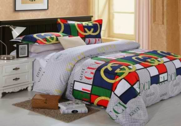 Light In Net: Designer bed cover set