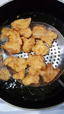 Ayam Asam manis, cara memasak ayam asam manis by amalia virshania