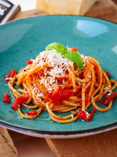 Pasta mit Tomatensauce nach Marcella Hazan