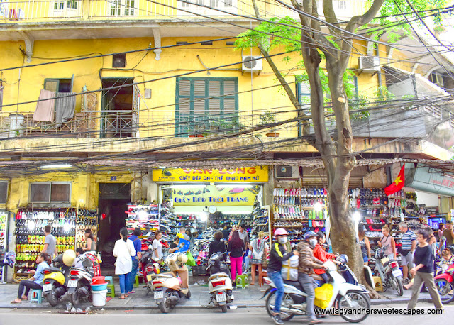 beautiful kind of chaos in Hanoi Old Quarter