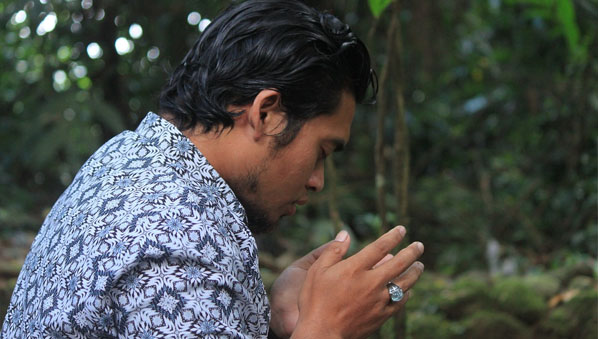 Kumpulan 10 Doa-Doa Wudhu, Lengkap Bacaan Arab, Latin, dan Artinya Doa yakni salah satu bentuk ibadah kita kepada Alloh sekaligus sebagai sarana untuk meny Kumpulan 10 Doa-Doa Wudhu, Lengkap Bacaan Arab, Latin, dan Artinya