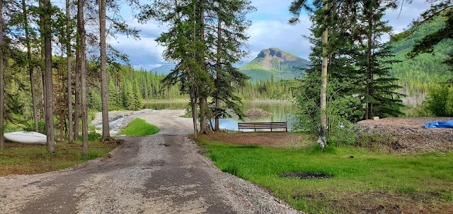 Trail to the lake