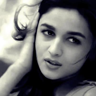 Alia Bhatt HD Wallpaper Download