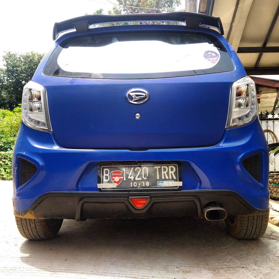 Modifikasi Daihatsu Ayla Indonesia  Body kit Mobil