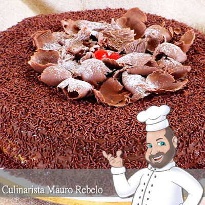 bolo chocolate, receita brigadeiro, bolos recheados, como fazer brigadeiro, bolos, bolo, bolos decorados, bolos simples, receita bolo chocolate, confeitaria, bolo simples, bolos artisticos, bolos gelados, sobremesas, receitas bolos, recheios para bolos, receitas bolos, recheios para bolos, doces, salgados para festa, docinhos, bolo brigadeiro branco, recheio para bolo, bolo aniversario, bolo e brigadeiro, receitas, receitas de, mauro rebelo, culinarista, gourmet, bolo de chocolate, torta de chocolate, cupcake, cupcake de chocolate