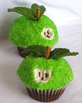 cupcakes ideas for kids. If anyone else has any ideas