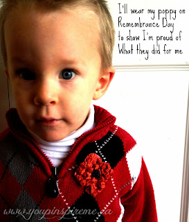 Poppy Crafts & Song for #RemembranceDay / #VeterensDay - simple enough for preschooler