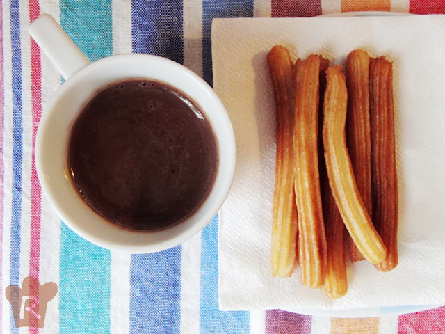 Churros con chocolate