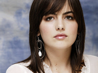 Free wallpapers without watermarks of Camilla Belle at Fullwalls.blogspot.com