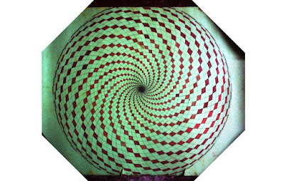 Spiral Big Bang Collapsing On The Outside! - Optical lllusion - Movement Of Eye - College Assignment - Arts And Graphics