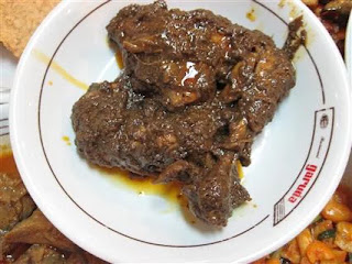 7 Rendang Enak di Jakarta Yang Kelezatannya Mendunia