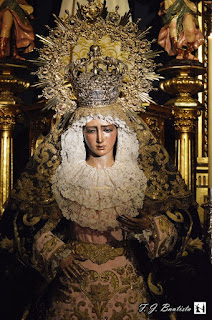 Virgen del Dulce Nombre