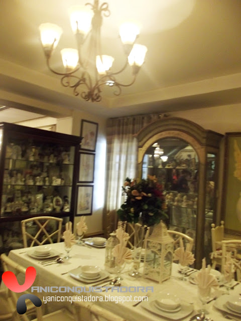 PRECIOUS MOMENTS Manila Showroom: A Restaurant and Giftshop