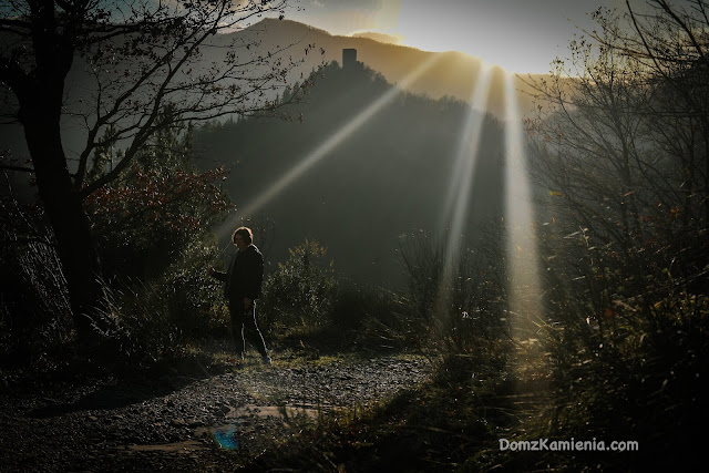 Castellone Dom z Kamienia