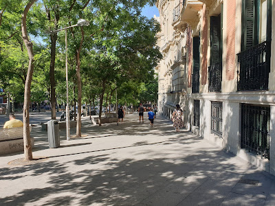 Una mañana de sábado en Madrid, en Alonso Martínez