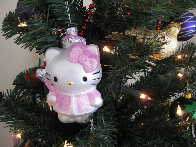 Hello Kitty pink Christmas glass ornament hand made hand crafted hand blown glass ornament glitter tree