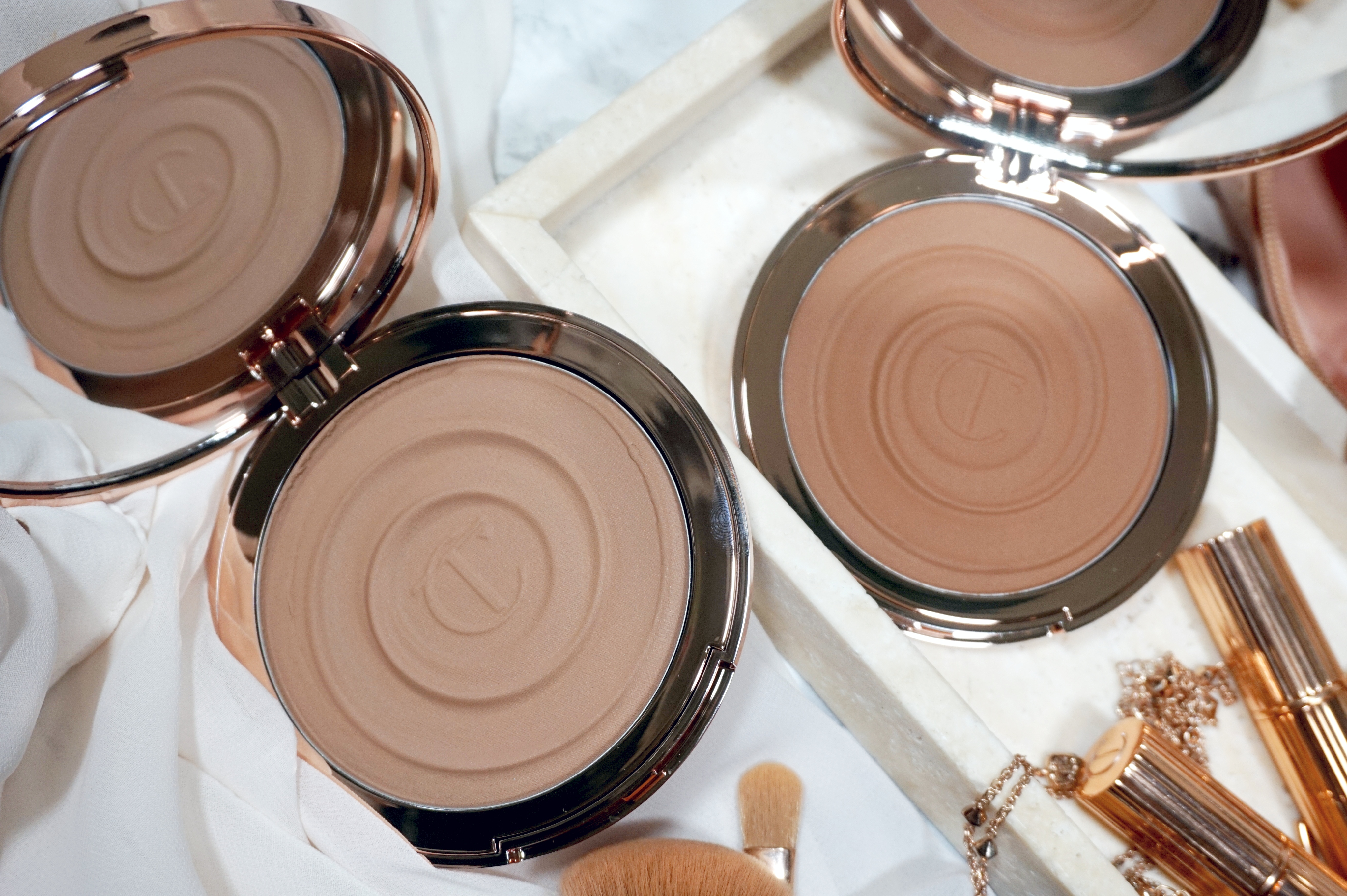 Charlotte Tilbury Beautiful Skin Sun-Kissed Glow Bronzer Review and Swatches