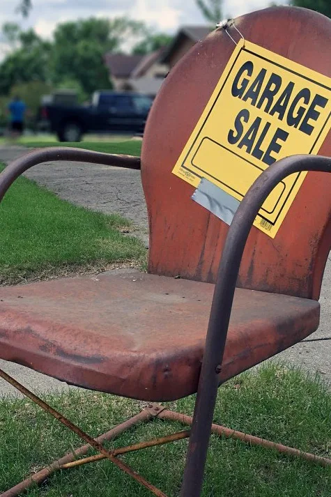 DIY Garage Sale Signs - Chair Sign