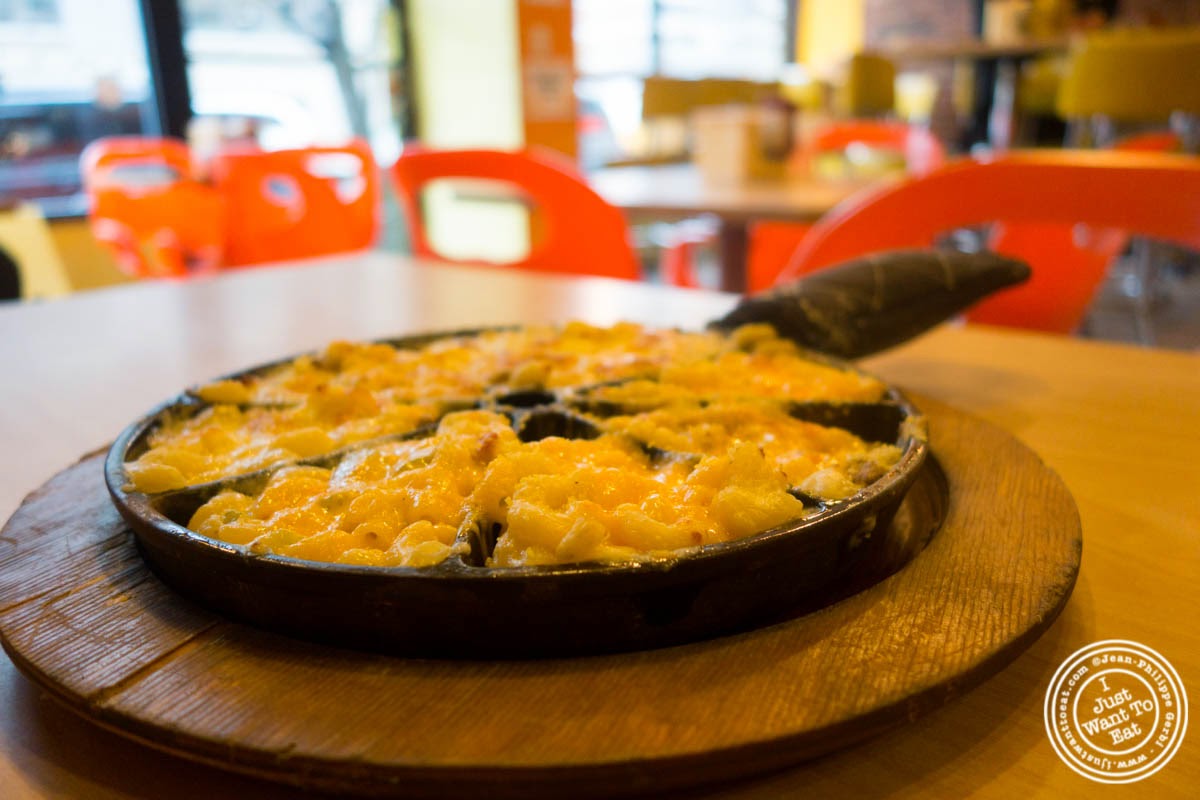 image of Mac and cheese sampler at S'mac in the East Village, NYC, New York