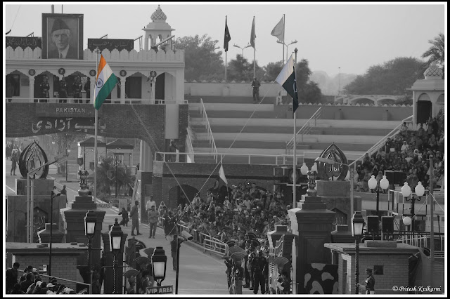 Flag lowering ceremony at Wagah border