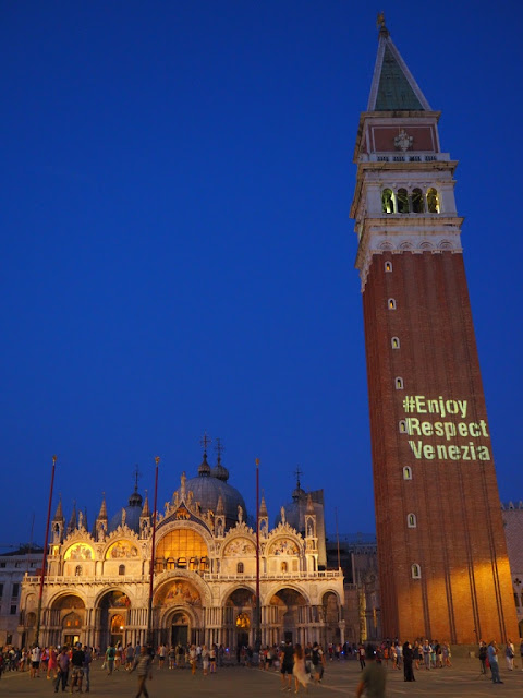 Bazilika Sv. Marka, náměstí Sv. Marka - Basilica San Marco, Piazza San Marco - Benátky v noci, Venezia at night