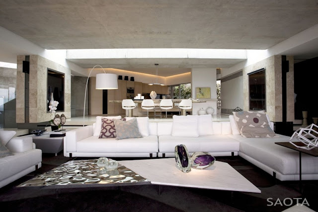 Picture of white and black modern furniture in the living room