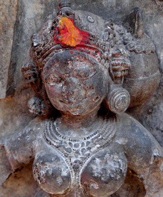 Tempio Yogini Hirapur 64 YOGINI DI HIRAPUR TRA DANZA E PITTURA un progetto a cura di MARIALUISA SALES