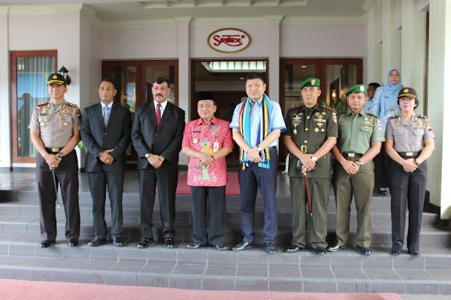 PRESDIR PT. SRITEX TANDA TANGAI NOTA KESEPAKATAN (MOU) DENGAN  DEMOCRATIC REPUBLIK TIMOR LESTE DENGAN 