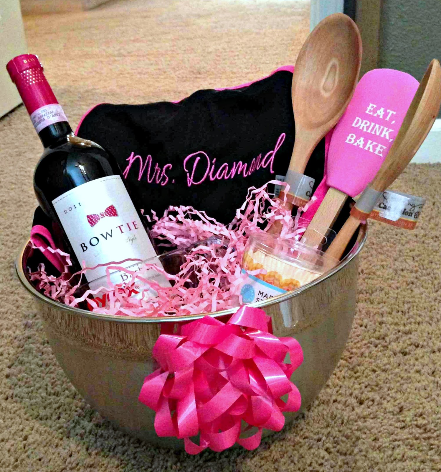 all things katie marie: Bridal Shower Present