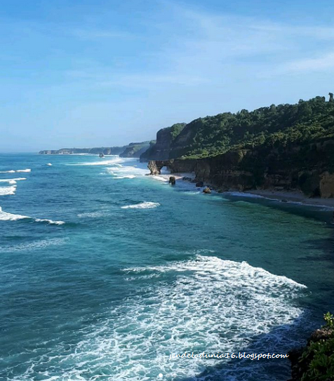 [http://FindWisata.blogspot.com] Mengeksplor Pesona Keindahan Alam Pantai Bwana Sumba Barat Daya Yang Luar Biasa