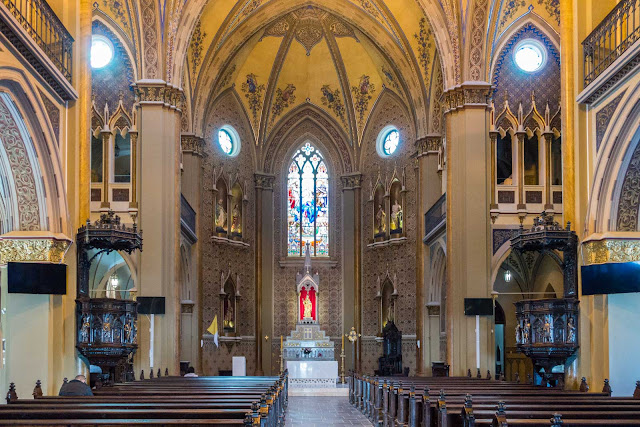 A Catedral de Curitiba - detalhes do interior