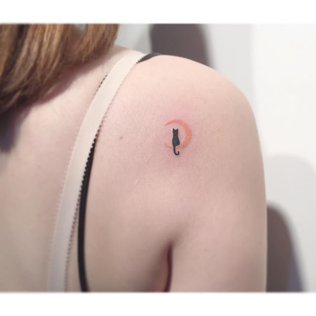 mini tatuagens femininas