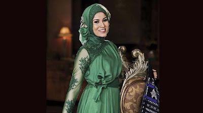 Sylvia Rosa Puteri Asal Aceh Janji Tetap Kenakan Jilbab