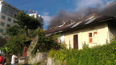 Si Jago Merah Membakar Rumah di Bukittinggi