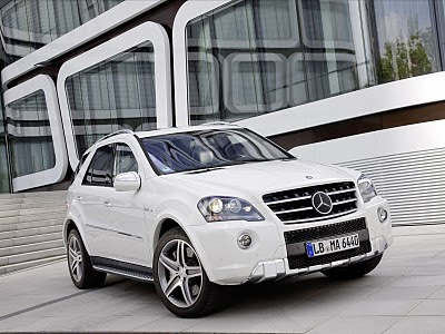 2011 Mercedes-Benz ML 63 AMG