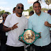 Alcalde de San Juan de la Maguana recibe al campeón mundial de boxeo Alberto la avispa Puello