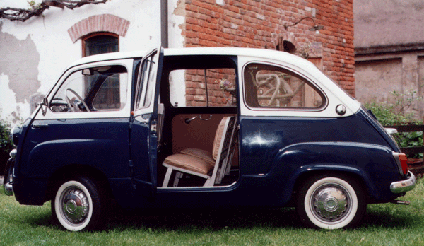 E' una Fiat 600 multipla costruita dal 1956 al 1966 Quanto carina