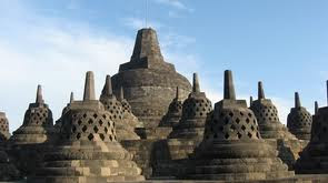 borobudur temple compounds