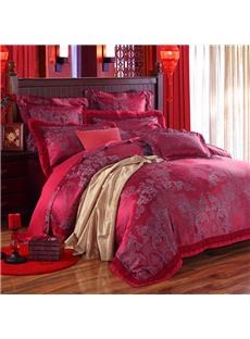 http://www.casasilk.com/Deluxe/Silk-Bedding-c1-103974/