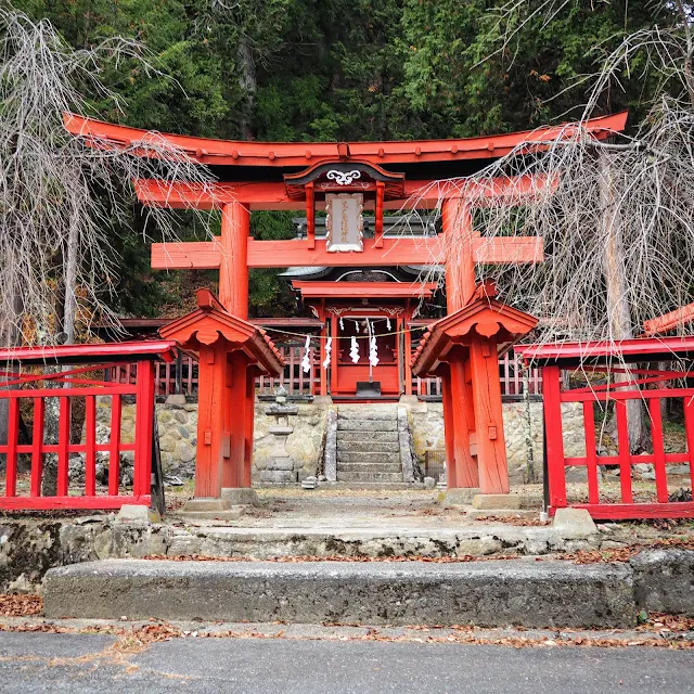 黒戸奈神社