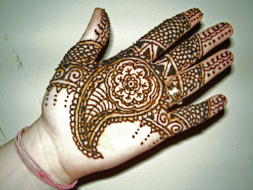 simple arms mehndi designs for eid