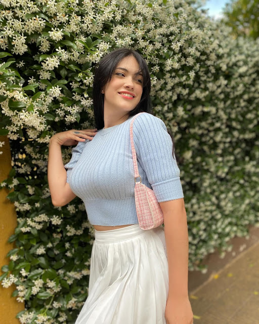 Bruna Ruggiero – Most Beautiful Transgender Girl Outfits in Blue Knit Crop Top and Skirt