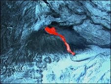 ASTER's ability to sense fine-scale heated surfaces provided a look at a flow from the side of Russian volcano Bezymianny in Kamchatka Dec. 28, 2000