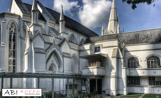 Tempat Wisata Di Singapura Paling Menarik St. Andrew’s Cathedral