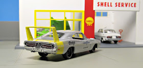 M2 Auto-Drivers Good Year 1969 Dodge Charger Daytona HEMI